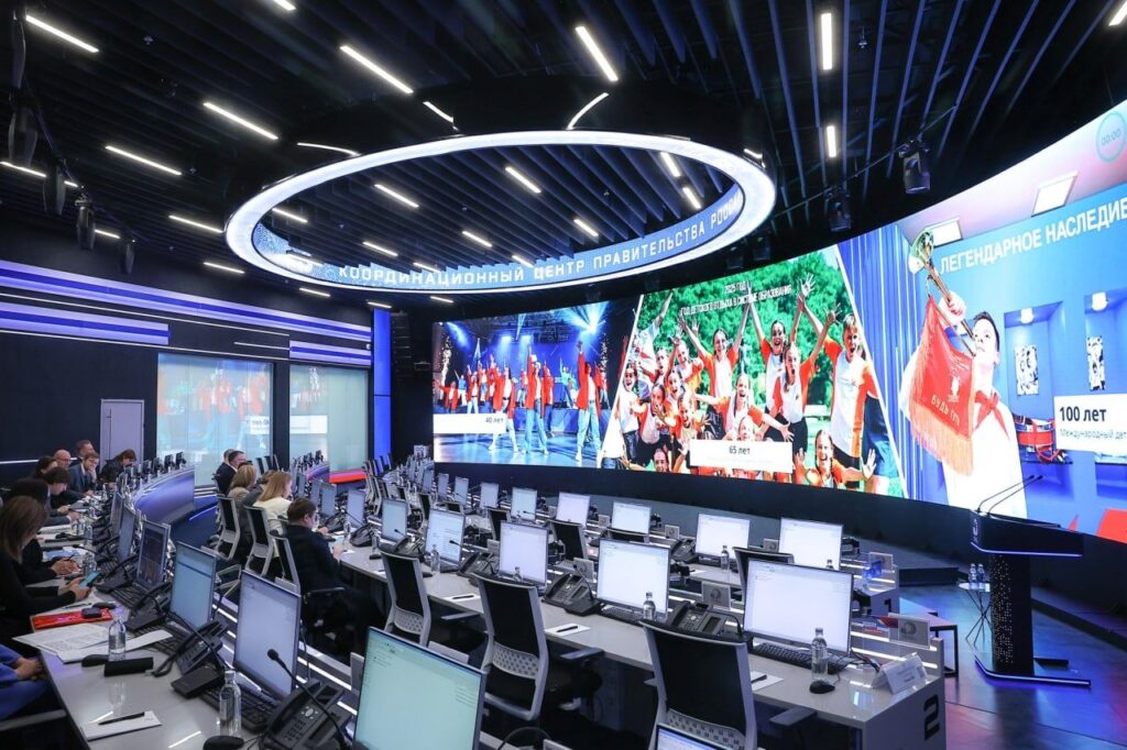 Порядка 6 млн российских школьников отдохнут в летних лагерях