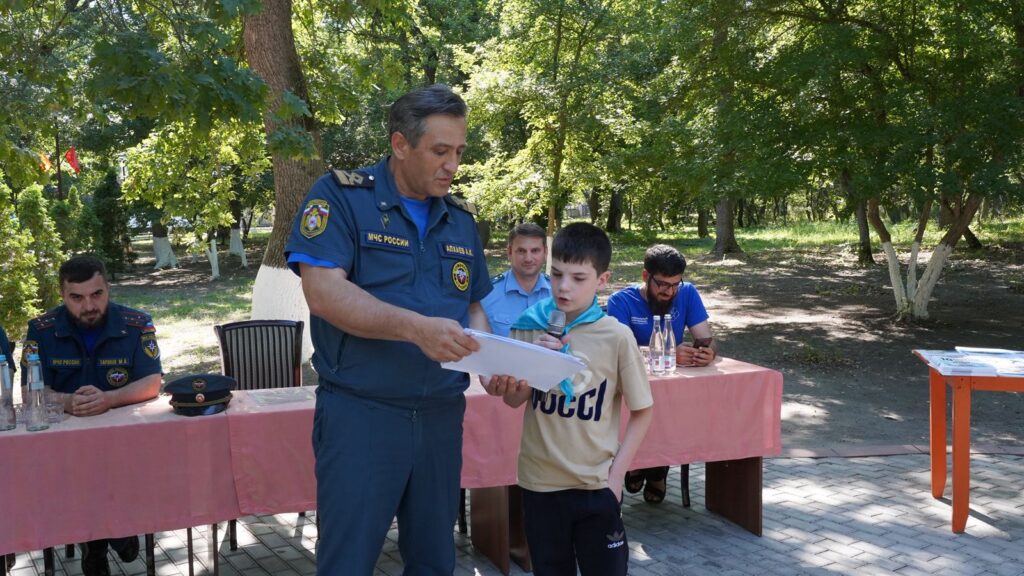 В Чечне прошла акция «Мои безопасные каникулы»