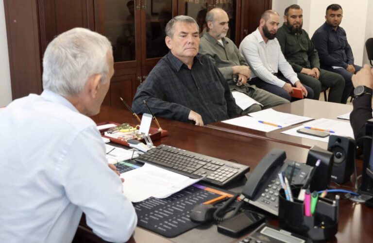 В Минавтодоре Чеченской Республики обсудили ход работ на объектах нацпроекта «Инфраструктура для жизни»